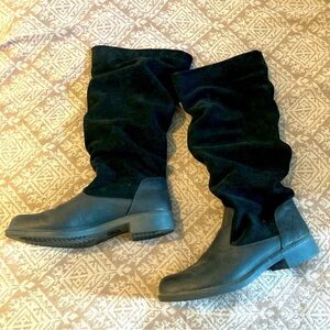 KODIAK Sz 9 Rubber and Suede  Leather Combo Waterproof Slouchy Top Boots